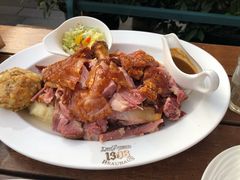 DK1308金牌脆皮烤猪肘-皇冠自酿啤酒坊(中国红街5号楼店)