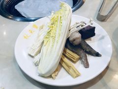 -秋天里·自助烤肉·火锅(乐海城市广场店)