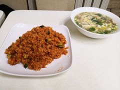 -万新村炒饭
