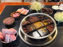 -邓莽子老火锅(中兴路总店)