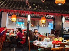 -卢大鲜鱼头捞饭(美利广场店)