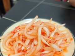 -周良天山牛杂城(天山路总店)