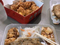 -上海沪奥奥迪4S店