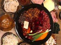 -周幺妹重庆老火锅(银泰城总店)