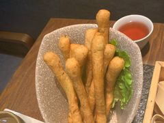 茴香小油条-盡膳口福跷脚牛肉火锅(北美新天地店)