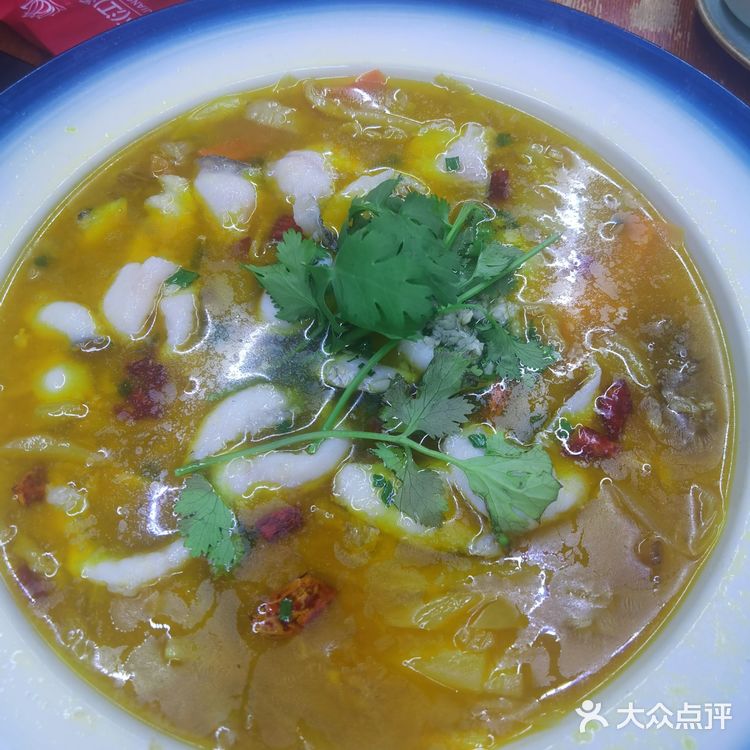 荡舟水上，😌😌