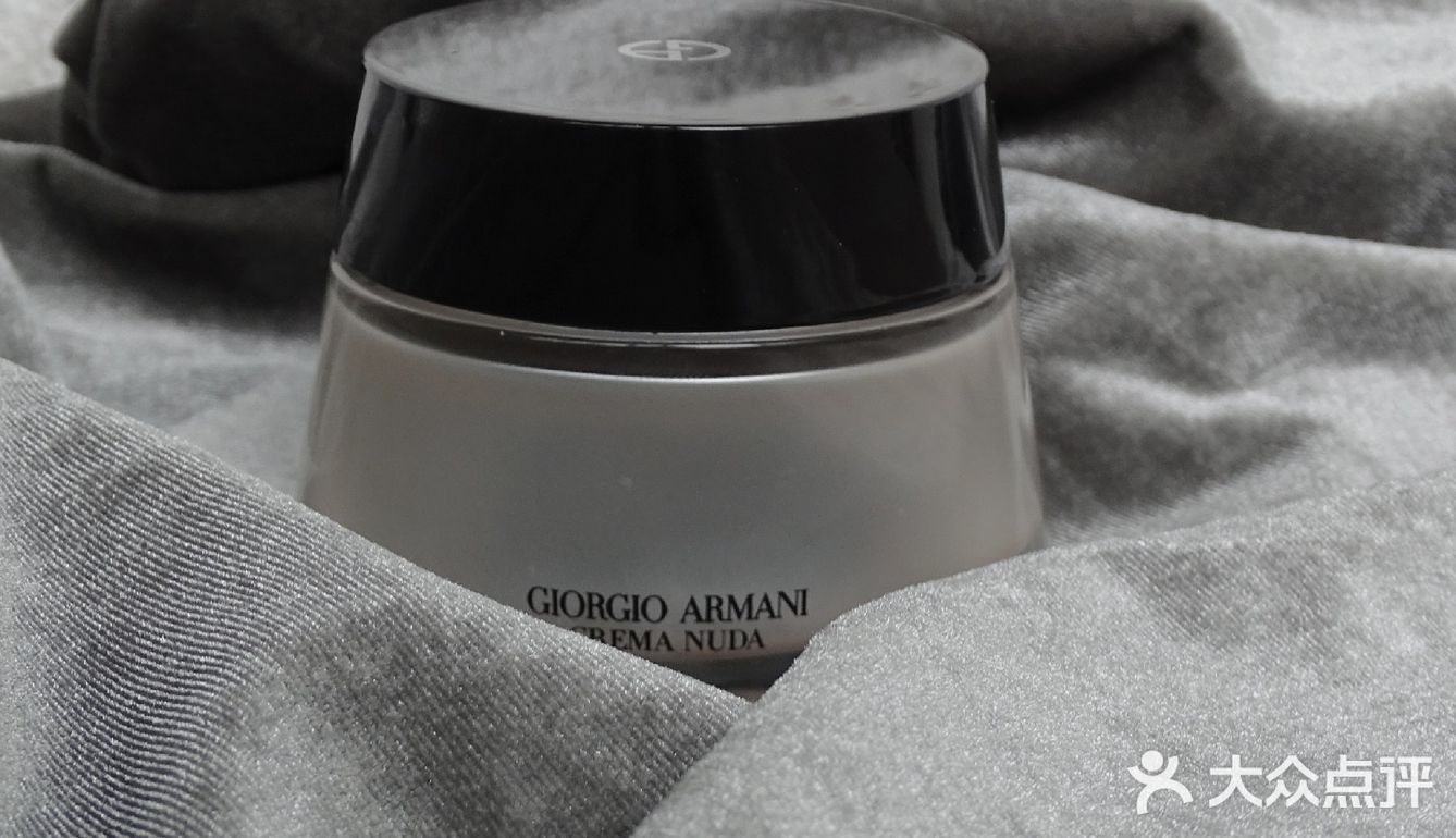 阿玛尼先生 “自然是最接近完美的状态”