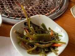 -牛信亭韩国料理·炭火烤肉(紫藤路店)