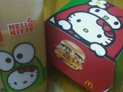 -麦当劳(轻轨曹杨路店)