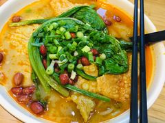 招牌螺蛳粉-螺小胖柳州螺蛳粉(钟楼总店)