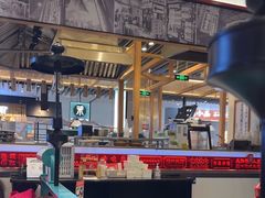 -肥汁米蘭香港米线(长宁来福士店)