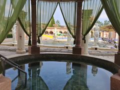 -泉城欧乐堡戏水湾艺术养生温泉