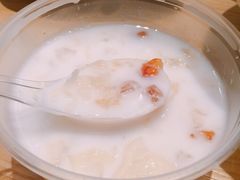椰汁桃花泪-俏凤凰(美林M·LIVE天地东座店)