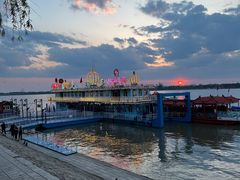 -人民防洪胜利纪念塔