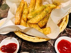 芝士香草薯条-Lets burger非常汉堡·环球风味(蓝色港湾店)