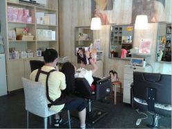 点击看大图 店内环境-丝域养发馆
