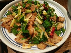 -云海肴·汽锅鸡·云南菜(天山百盛优客店)