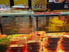 -周黑鸭(深圳罗湖区东门九龙城店)