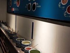 -尚尚仙·酸汤猪手·猪肚鸡火锅(华联万柳购物中心店)