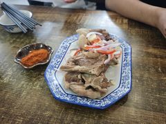 -老钟家烤羊排·敦伊阁清真餐厅胡羊焖饼
