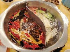 -重庆鸭肠王自助火锅广场