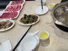 -粤潮牛肉火锅店(江南大道店)
