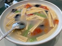-汤城小厨•粤菜•靓汤(金宝街店)