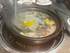 -野迹·石橄榄鸡·烧烤(新洲店)