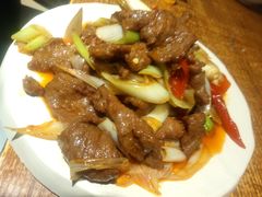 -隔壁老王·家常云南菜(花巷店)