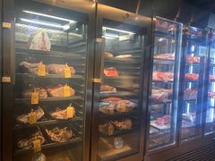 -MONICH牛排融合餐厅(和义大道购物中心店)