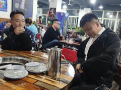 大堂-皖北巫氏三胖地锅鸡(长淮总店)
