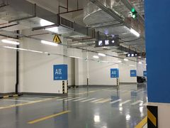 -宝龙城市广场1期-地下停车场