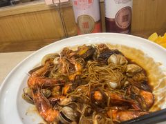 -船梆煮•蒸汽海鲜·炉火烤肉(五四广场店)