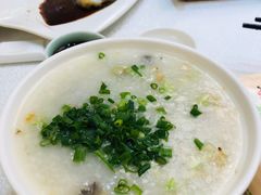 -龙悦湾酒家·八阵鱼生·渔人码头店