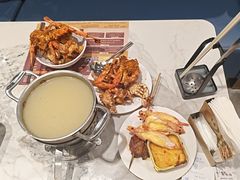 -金马门国际美食百汇(珞喻路店)