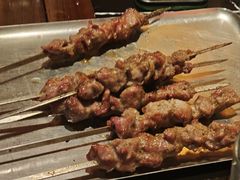 烤羊肉串-阿里家·新疆烤肉酒場 by MIG
