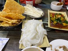-柳州人田螺鸭脚煲(农院路1店)