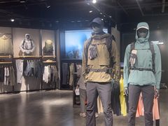 -首创奥特莱斯(西安店)