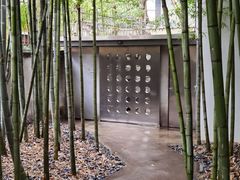 门面-穹六人间 people 6(岳阳路店)