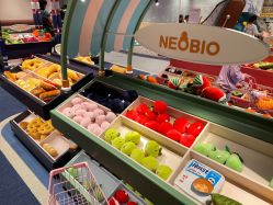 -奈尔宝家庭中心·亲子餐厅(北京东坝万达店)