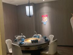 包厢-湊湊火锅·茶憩(打浦桥日月光店)