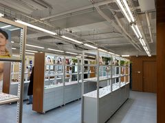-无奔眼镜·蔡司·依视路授权店(马家堡店)
