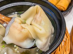 -馋三尺蟹粉小笼(人民广场店)