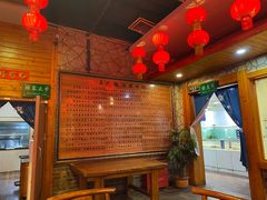 -亮欢寨酸汤鱼(沙冲路店)