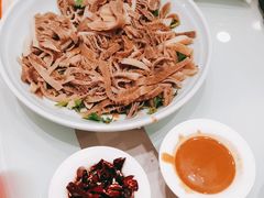 -皇城根·烤鸭·鱼头·家常菜(欧亚大观乐活城店)