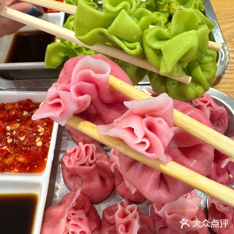 ‼️在大连，打工人的小食堂，座无虚席