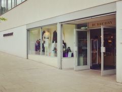 -巴宝莉工厂店/折扣店(工厂店)