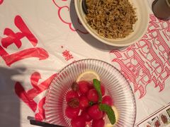 -肥肥虾庄·金牌油焖大虾(汉街SKP店)