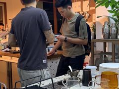 -Line 咖啡(石厦花园店)