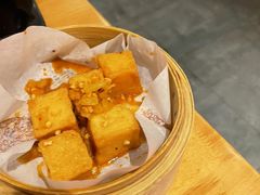 -霸蛮湖南菜·牛肉粉(荣京西街店)